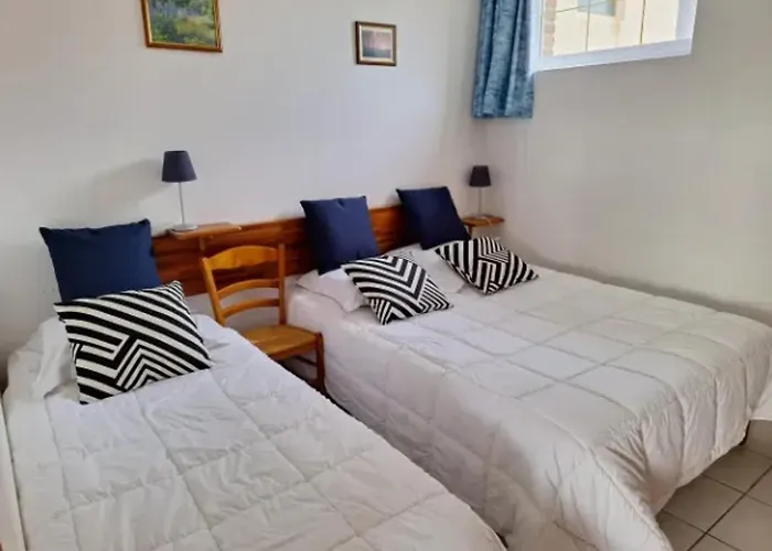 Maison De Charme Avec Vue Sur - - 80 M² - Jardin Holiday home *